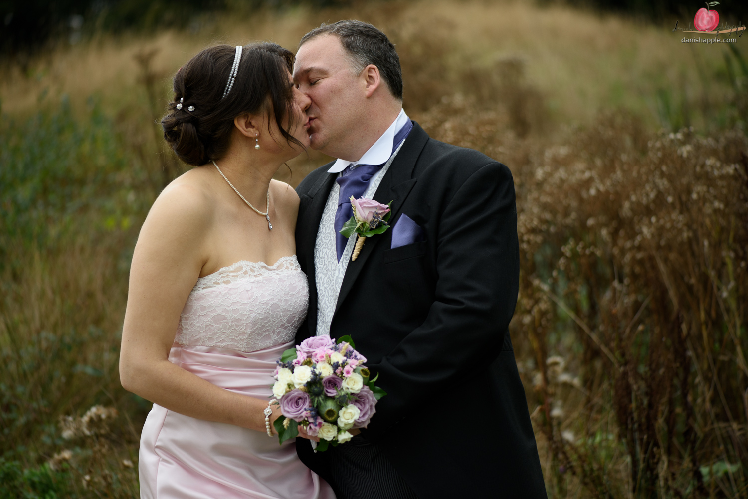Wedding couple kiss shot with the Nikon D810